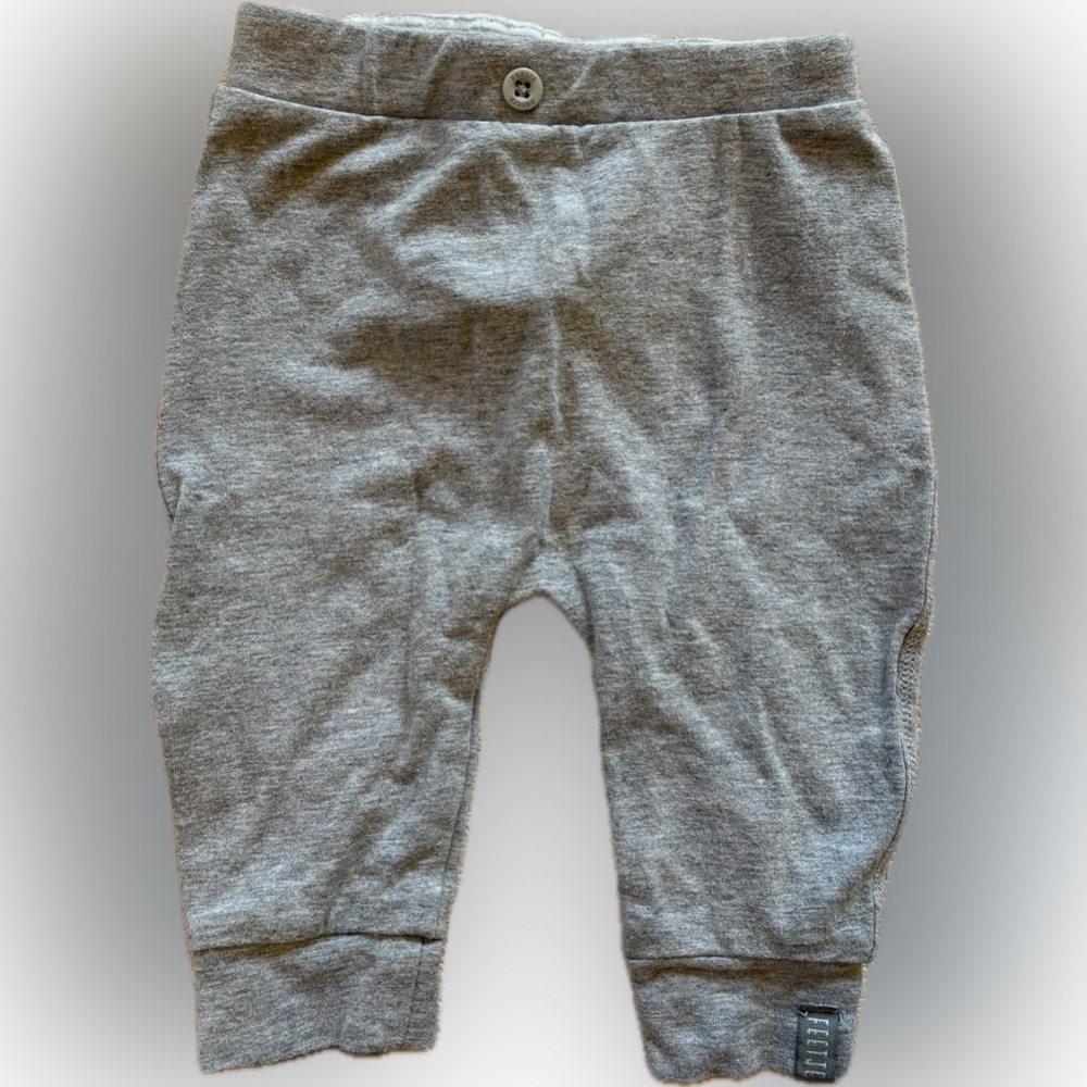 Feetje (Dutch) Gray baby boy joggers - 3m
